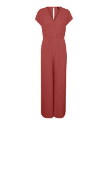 Jumpsuits Vmalva S/S V-Neck Jumpsuit van Vero moda