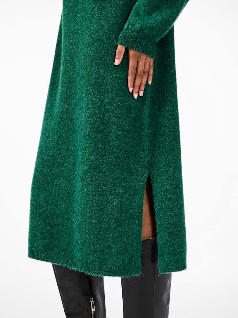 Yasbalis Ls Funnel Knit Dress Noos - AW24 - koop Jurken van Y.A.S bij Meisjes Brugge