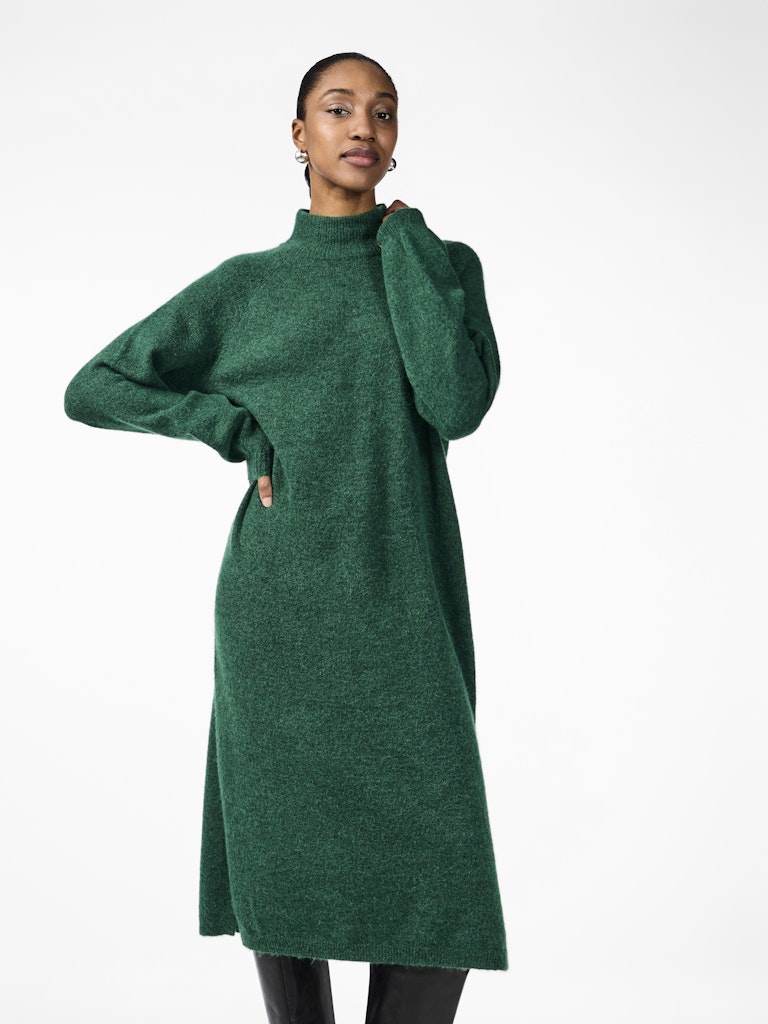 Jurken - Yasbalis Ls Funnel Knit Dress Noos - AW24 van Y.A.S