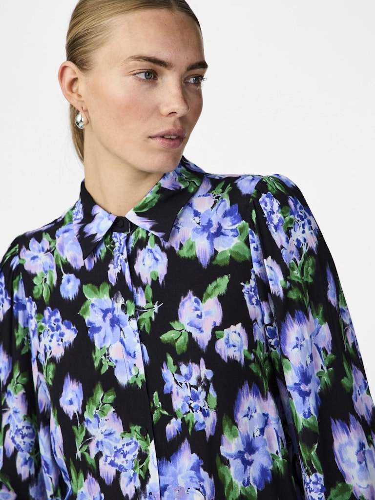 Black Blue Flower Print Shirts - Yaselma Ls Shirt van Y.A.S