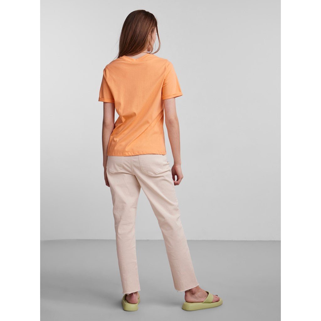 30% Pcria Ss Fold Up Solid Tee Noos Bc van Pieces – T-shirts voor dames | Meisjes Brugge