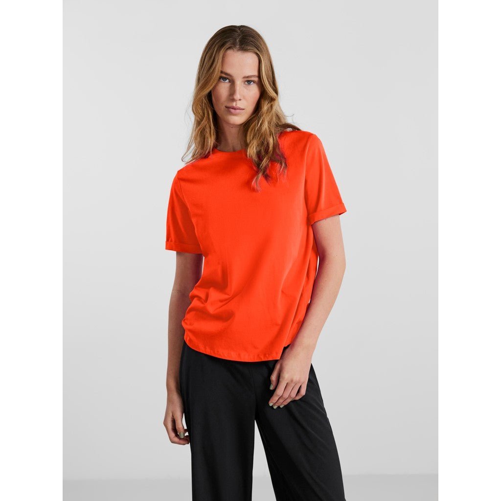30% Pcria Ss Fold Up Solid Tee Noos Bc van Pieces – T-shirts voor dames | Meisjes Brugge