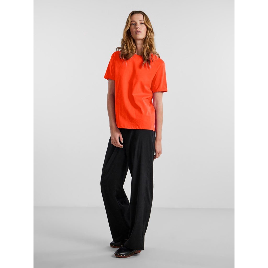 30% Pcria Ss Fold Up Solid Tee Noos Bc van Pieces – T-shirts voor dames | Meisjes Brugge