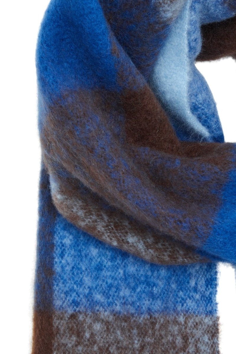 Sjaals - Iaagge Scarf van Ichi
