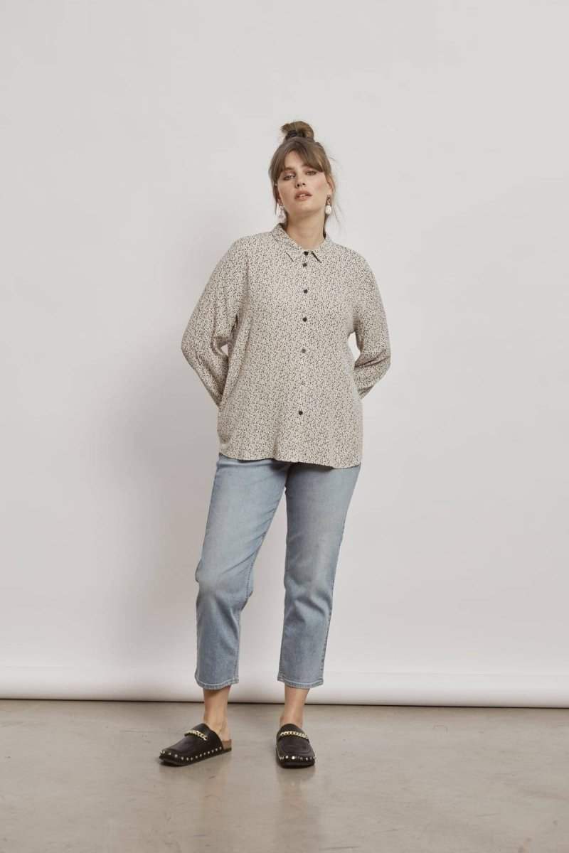 Ihtwiggy RAVEN Jeans (lichtblauw, medium blue or washed black) - koop Jeans van Ichi bij Meisjes Brugge