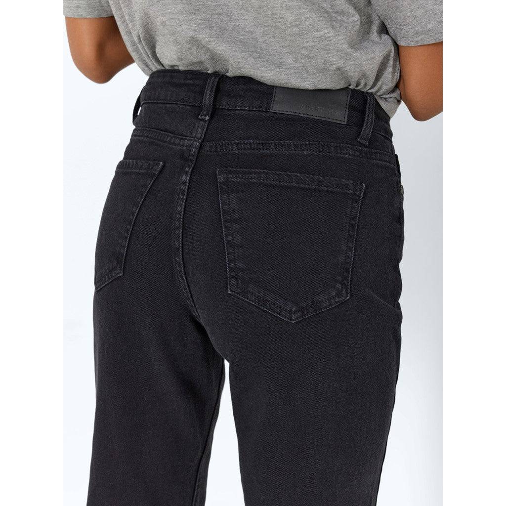 Nmmoni Hw Straight Ank Black Jeans Noos- koop Jeans van noisy may bij Tweemeisjes