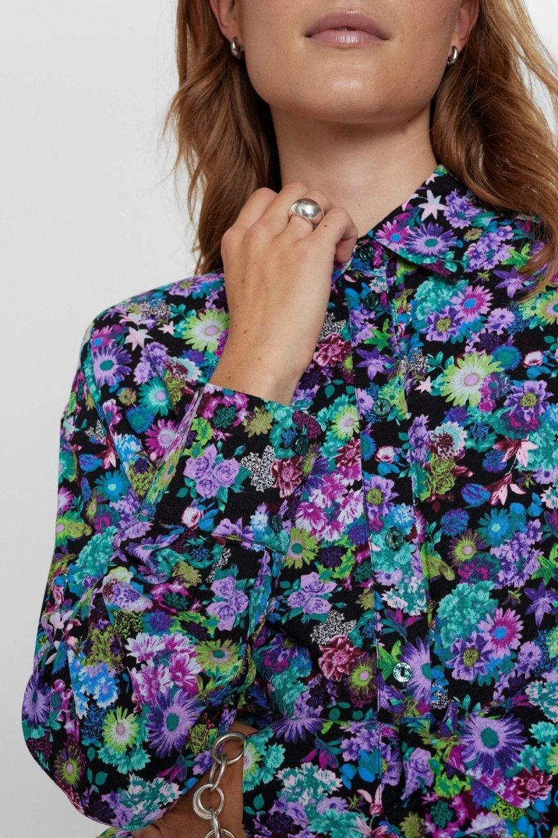 Nuviola Crop Shirt- koop Shirts van Numph bij Tweemeisjes