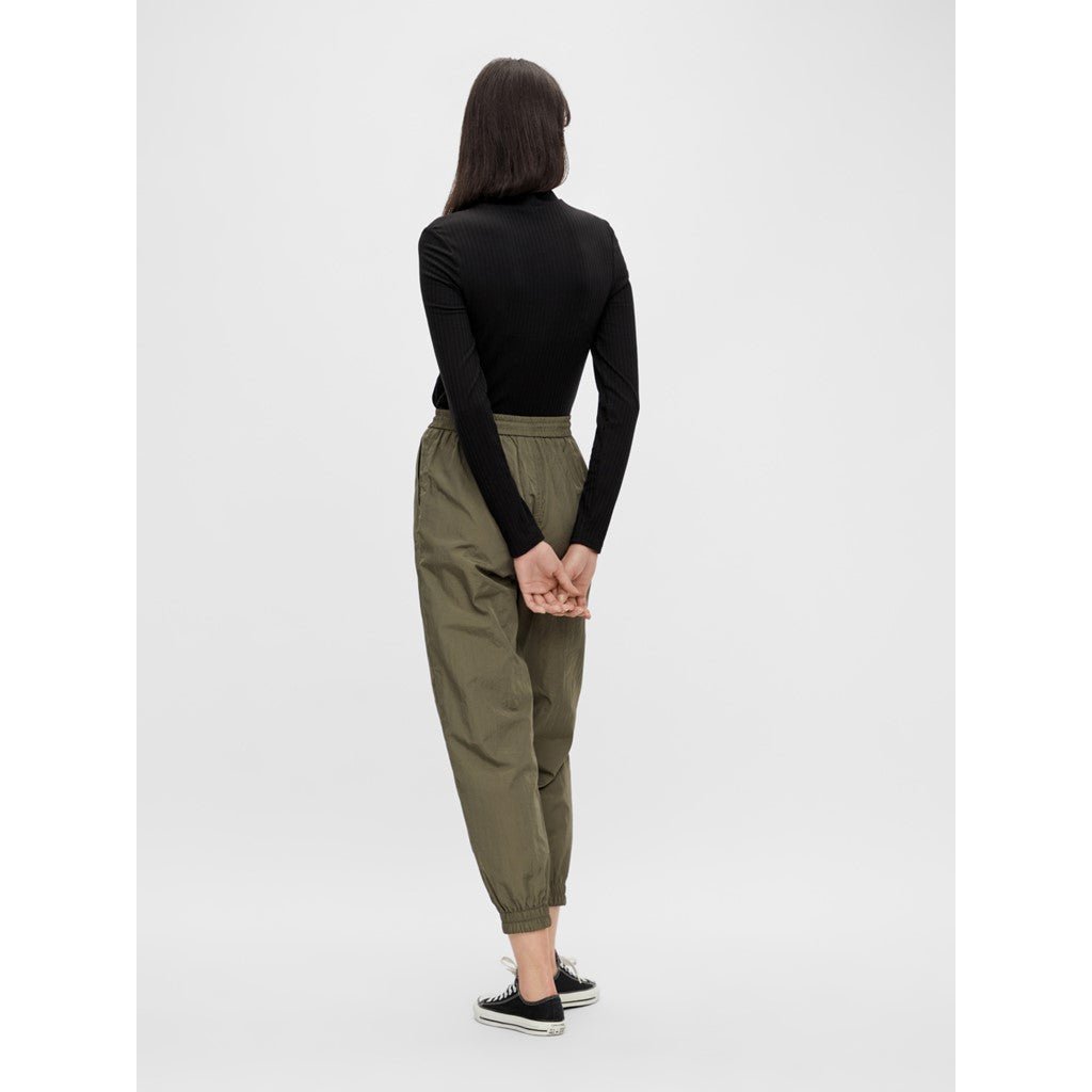 Pckylie Ls T-Neck Top Noos- koop Tops van Pieces bij Tweemeisjes