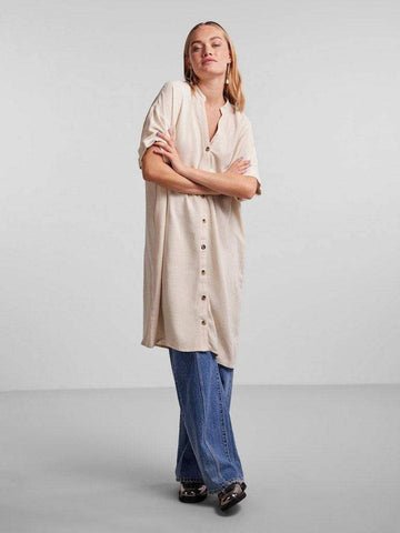 Pcvinsty Ss Linen Shirt Dress - koop Jurken van Pieces bij Meisjes Brugge