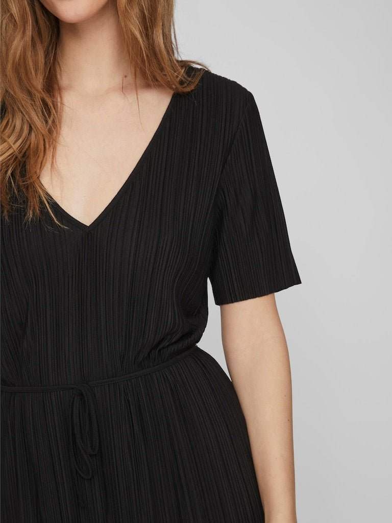 Viplisa V-Neck S/S Dress - Sustainable van Vila – Jurken voor dames | Meisjes Brugge