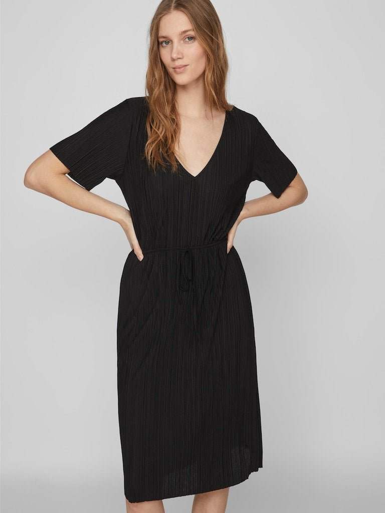 Black Jurken - Viplisa V-Neck S/S Dress - Sustainable van Vila