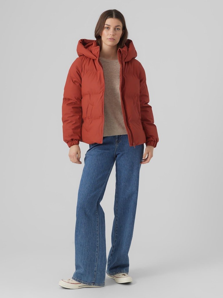 Vmnoe Short Coated Jacket Boos AW23- koop Jassen van Vero moda bij Tweemeisjes